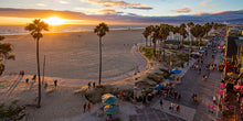 Load image into Gallery viewer, Tides of Transformation: A Venice Beach Leadership Retreat March 14th-17th
